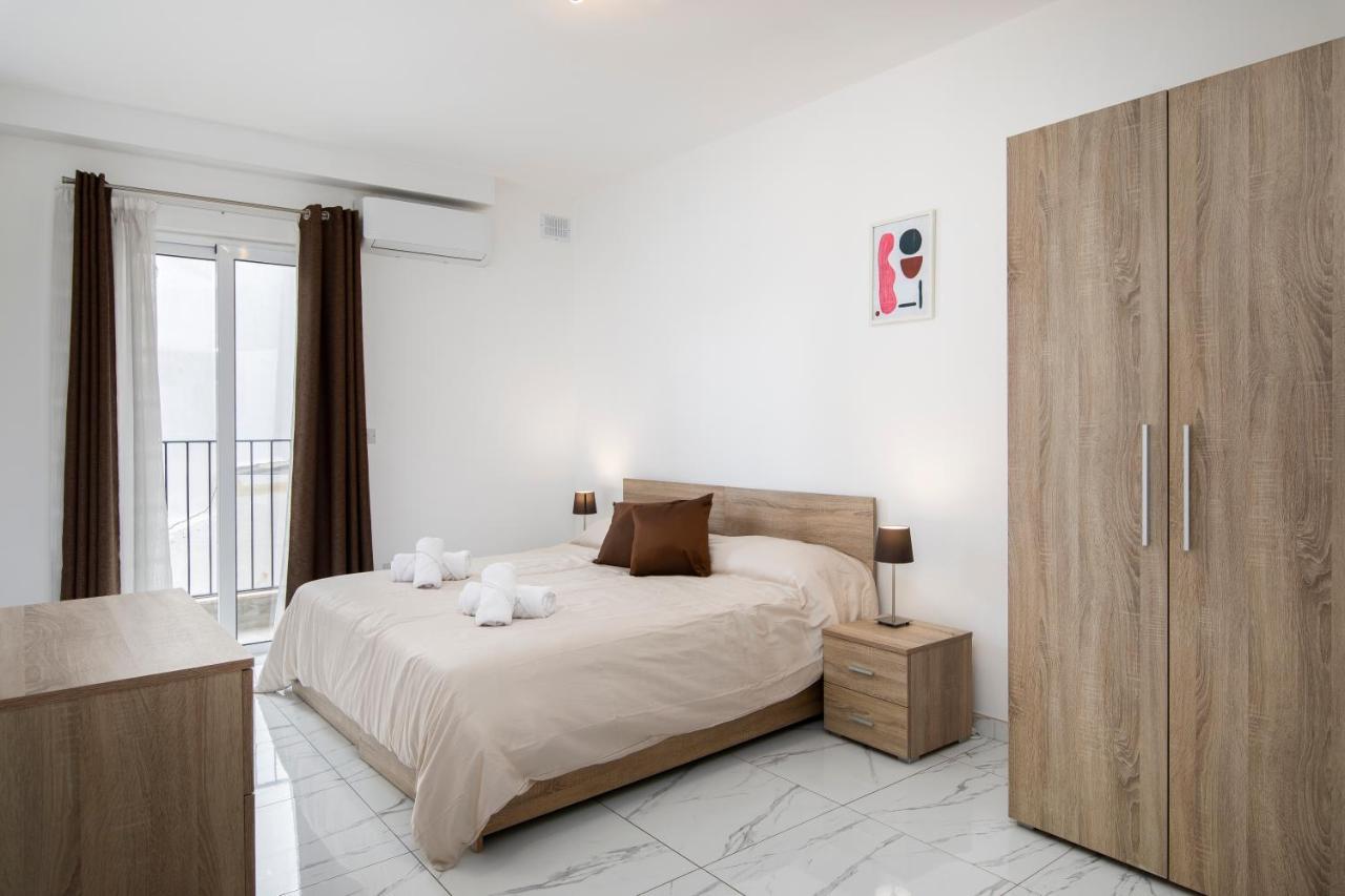 Sea View Apartment 2 Bedrooms 2 Bathrooms, 2 Minutes Away From The Sea Saint Julian's Exterior foto