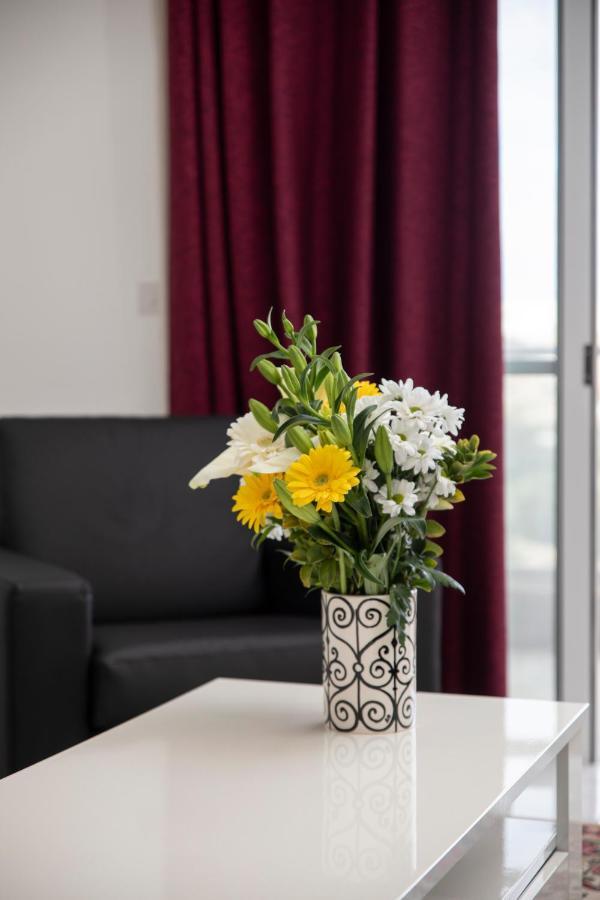 Sea View Apartment 2 Bedrooms 2 Bathrooms, 2 Minutes Away From The Sea Saint Julian's Exterior foto