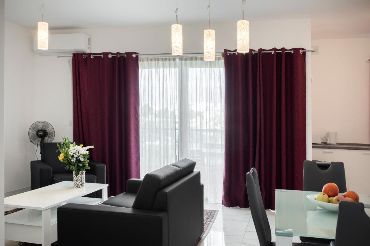 Sea View Apartment 2 Bedrooms 2 Bathrooms, 2 Minutes Away From The Sea Saint Julian's Exterior foto